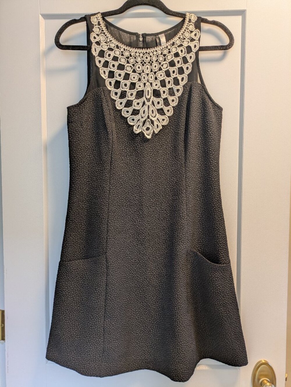 Kensie Black Ivory Lace Bib Dress Sleeveless Pockets LBD